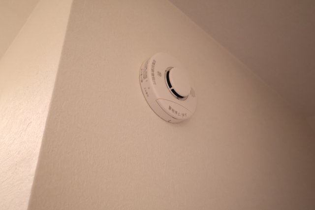 《仲介手数料無料》練馬区石神井台３丁目20-24新築一戸建てKEIAI STYLEのその他|火災報知器が各お部屋に付いています。
撮影日 2025年9月25日 16:40 曇り