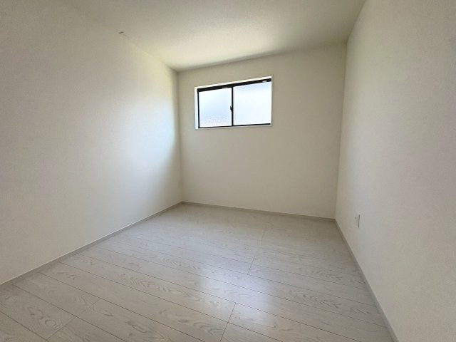 【子供部屋】 | 福岡市南区柏原1丁目12期　2号棟（全2棟）【仲介手数料無料・0円】 | 現地写真。