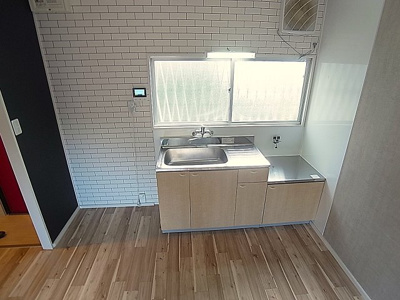 【キッチン】 | BLANCUBE大池 | 換気窓完備のガスコンロ設置型キッチン