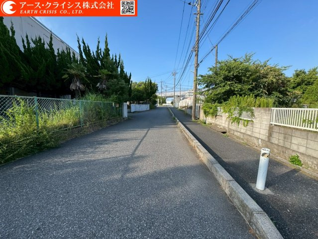 【前面道路含む現地写真】 | 松戸市小山7期 | 閑静で落ち着いた住宅街でのびのび子育てするこができます！老後や夫婦二人の住まいにも如何でしょうか♪