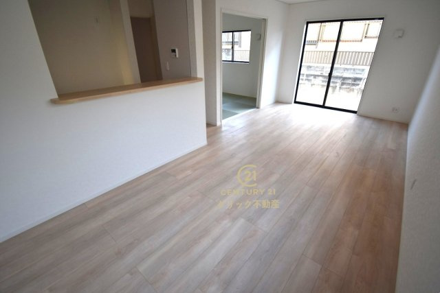 Cradlegarden　 北茨城市大津町北町　第12　3の省エネ性能ラベル|エネルギー消費性能★★★(削減率20%達成)、断熱性能5段階/7段階中、本現場に関して全ての棟の「エネルギー消費性能」と「断熱性能」は代表棟ラベルと同一です。