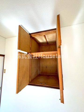 岩出相谷戸建の収納