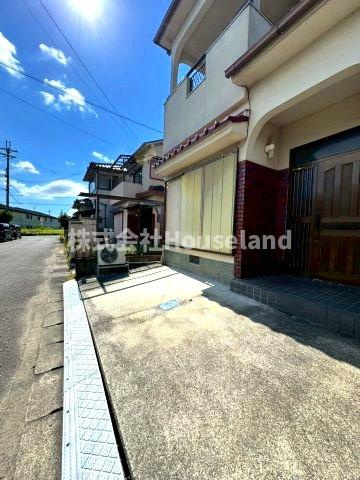 岩出相谷戸建の駐車場