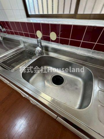 岩出相谷戸建のキッチン