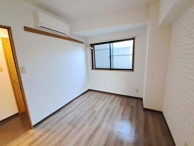 ウエストフィールド里中の寝室