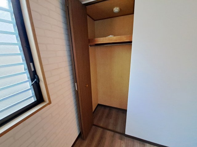 ウエストフィールド里中の収納