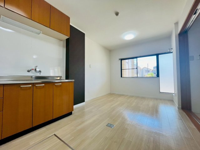 アルテメゾン二番館の居間・リビング