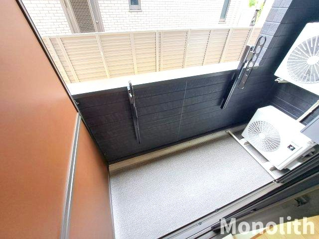 アイマコート初芝のバルコニー