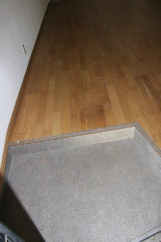 田辺ビューローヒルズⅡの玄関