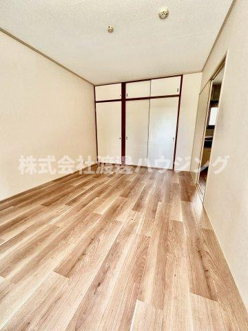 輝サンライフの寝室