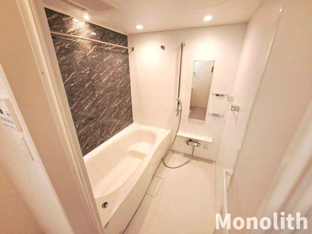 アイマコート初芝の浴室