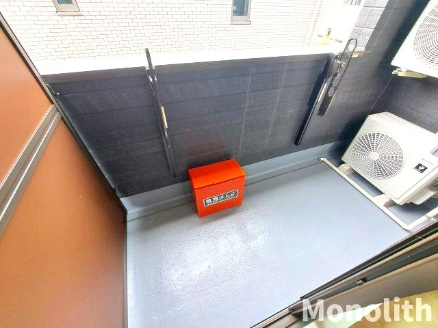 アイマコート初芝のバルコニー