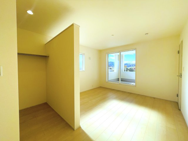 【洋室】 | 寄居町露梨子　Livele Garden.s　新築戸建　全8棟　1号棟