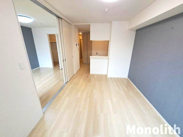 アイマコート初芝の居間・リビング