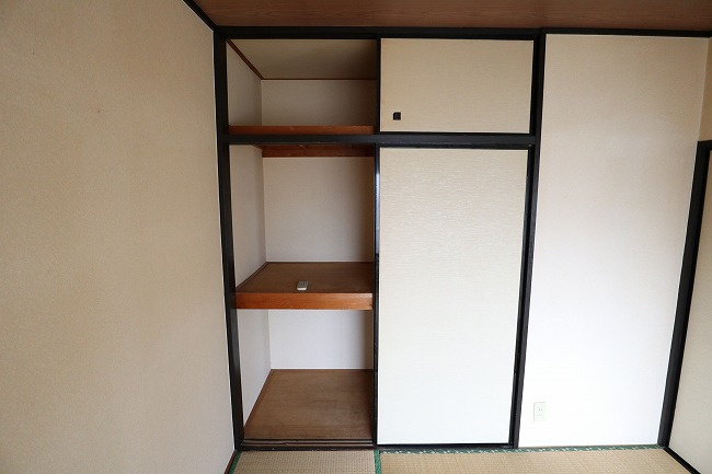 メゾン梨花の収納|写真は同建物の別部屋を参考に掲載しております。