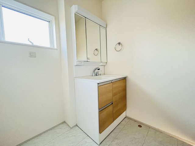 【独立洗面台】 | 寄居町露梨子　Livele Garden.s　新築戸建　全8棟　2号棟