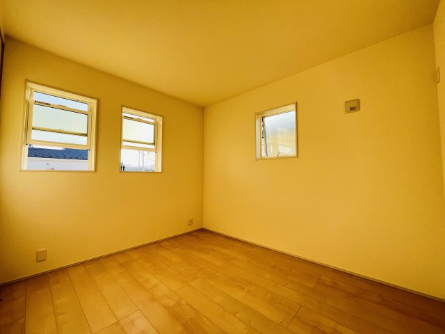 【寝室】 | 寄居町露梨子　Livele Garden.s　新築戸建　全8棟　2号棟