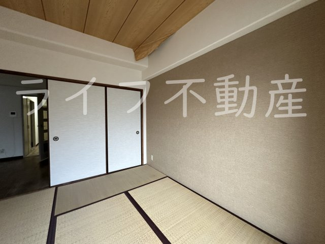 第2東大阪村橋マンション（瓢箪山賃貸）の和室|ゆったりとくつろげる和室です