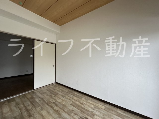 第2東大阪村橋マンション（瓢箪山賃貸）の内装|明るい室内です