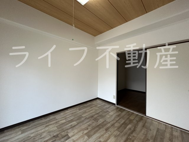 第2東大阪村橋マンション（瓢箪山賃貸）の居間・リビング|ゆったり過ごせるリビングです