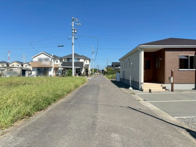 リーブルガーデン　安八郡安八町西結　全３区画分譲の前面道路含む現地写真|■前面道路　■ヤマダ不動産　株式会社リライフ　
■夢のマイホーム購入をフルサポートします！