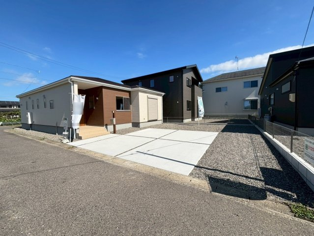 リーブルガーデン　安八郡安八町西結　全３区画分譲の駐車場|■駐車場　■ヤマダ不動産　株式会社リライフ　
■夢のマイホーム購入をフルサポートします！