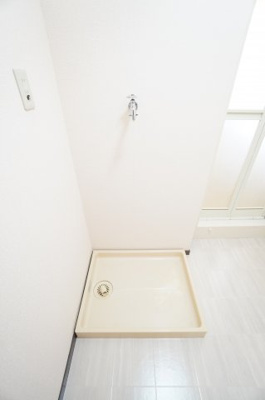 【洗面所】 | レジデンス齊藤 | ※同物件・反転タイプの写真です。