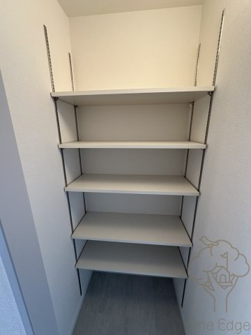 シーズンフラッツ梅田EASTの玄関