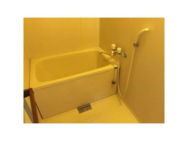 アクセスコートの浴室