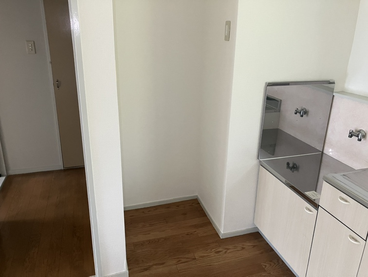 竹味マンションのその他|冷蔵庫置き場です