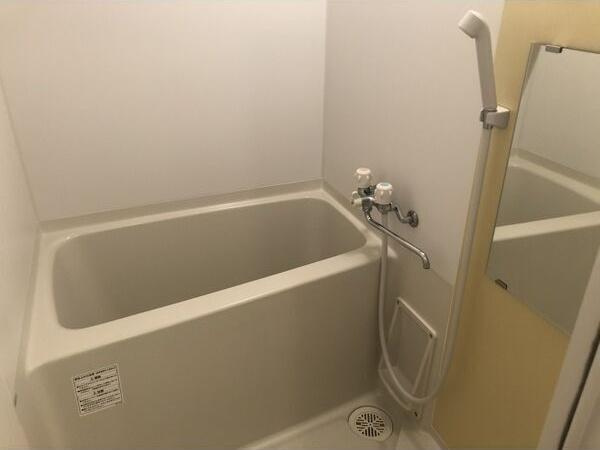 クレイビア熱田の浴室