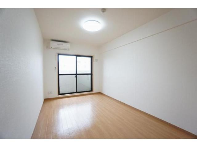 A・City七条の居間・リビング|リビングです