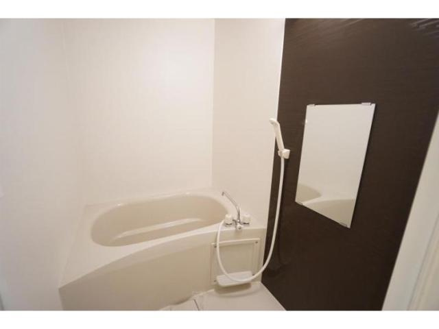 A・City七条の浴室|コンパクトで使いやすいお風呂です