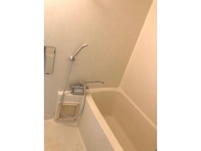 メゾン畑田の浴室|コンパクトで使いやすいお風呂です