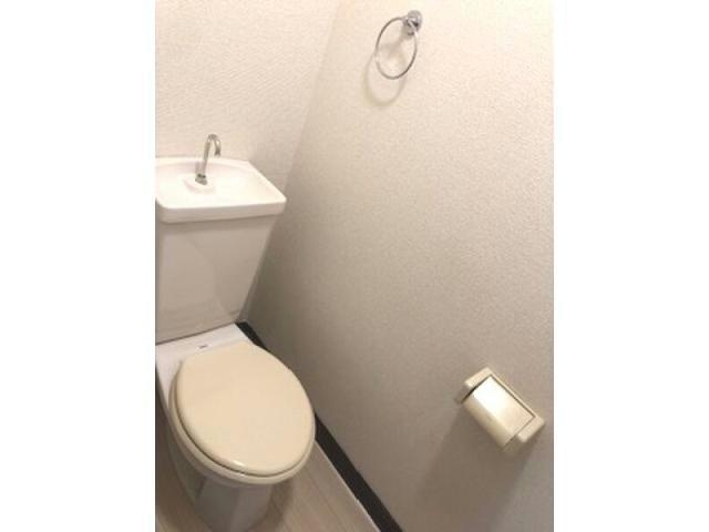 メゾン畑田のトイレ|シンプルで使いやすいトイレです