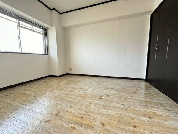 第２桔梗ビルの内装|明るい色調の室内です