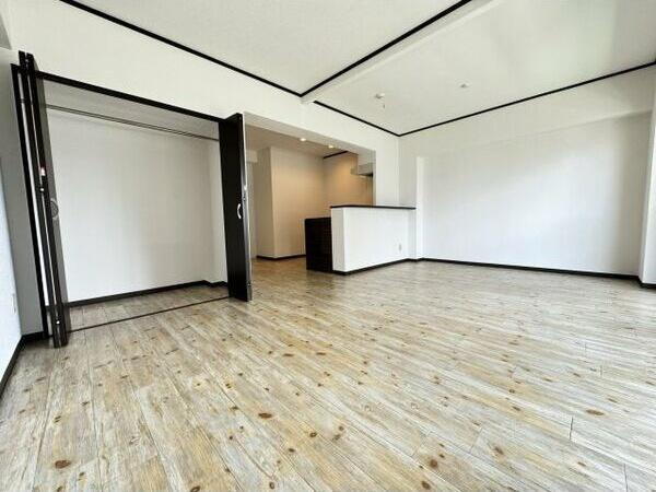 第２桔梗ビルの居間・リビング|ゆったり過ごせる居間です