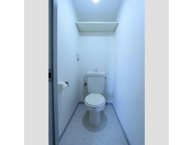 第6グランドハイツ服部のトイレ|コンパクトで使いやすいトイレです