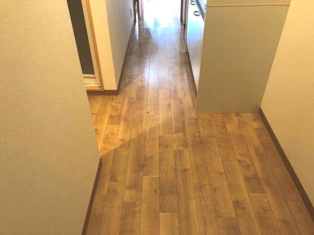 A・City港本宮の玄関