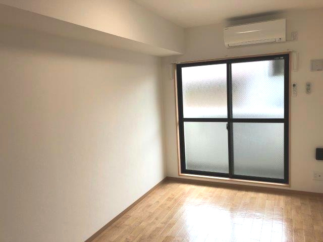 A・City港本宮の居間・リビング