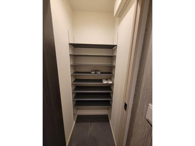 さくらHills ROKUBAN Platinum Residenceの収納|専用の収納スペースです