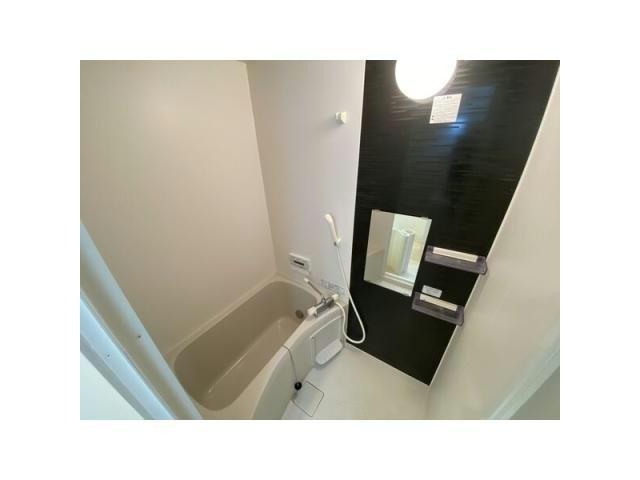 ライフワンビルの浴室