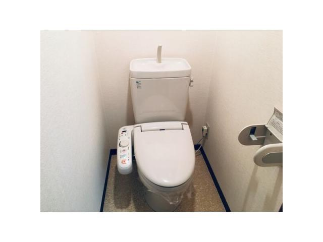 メゾン・アンクレのトイレ|清潔感のあるトイレです