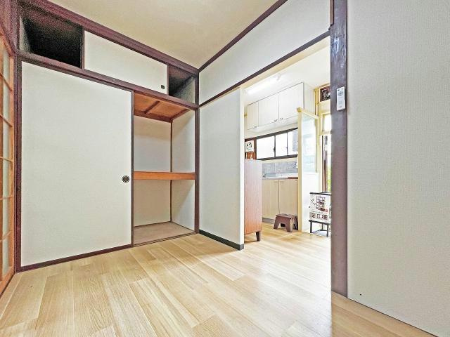 マルコ荘の居間・リビング