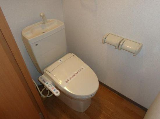 ルーエンハイム切戸のトイレ|清潔感のあるトイレです