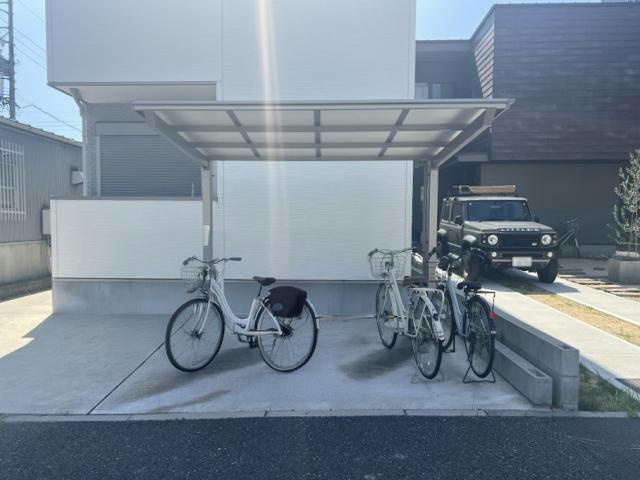 ilusion高畑西(イルシオンタカバタニシ)のその他共用部分|駐輪場です