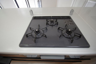 【キッチン】 | 【仲介手数料無料！！】日野市新町２丁目　新築戸建て（全7棟）2号棟　4880万円