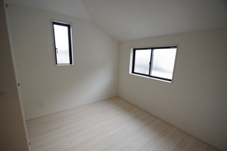 【洋室】 | 【仲介手数料無料！！】日野市新町２丁目　新築戸建て（全7棟）2号棟　4880万円