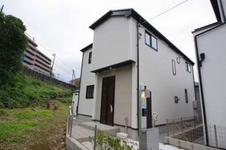 【外観】 | 【仲介手数料無料！！】日野市新町２丁目　新築戸建て（全7棟）2号棟　4880万円