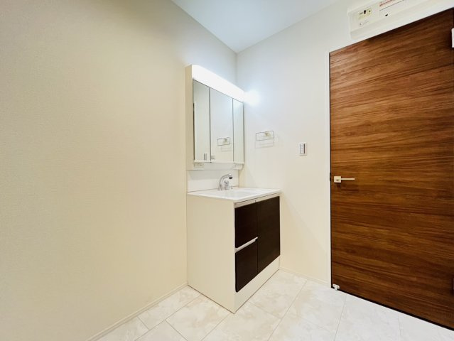 刈谷市今川町山ノ端115番1『仲介手数料無料』新築戸建ての独立洗面台